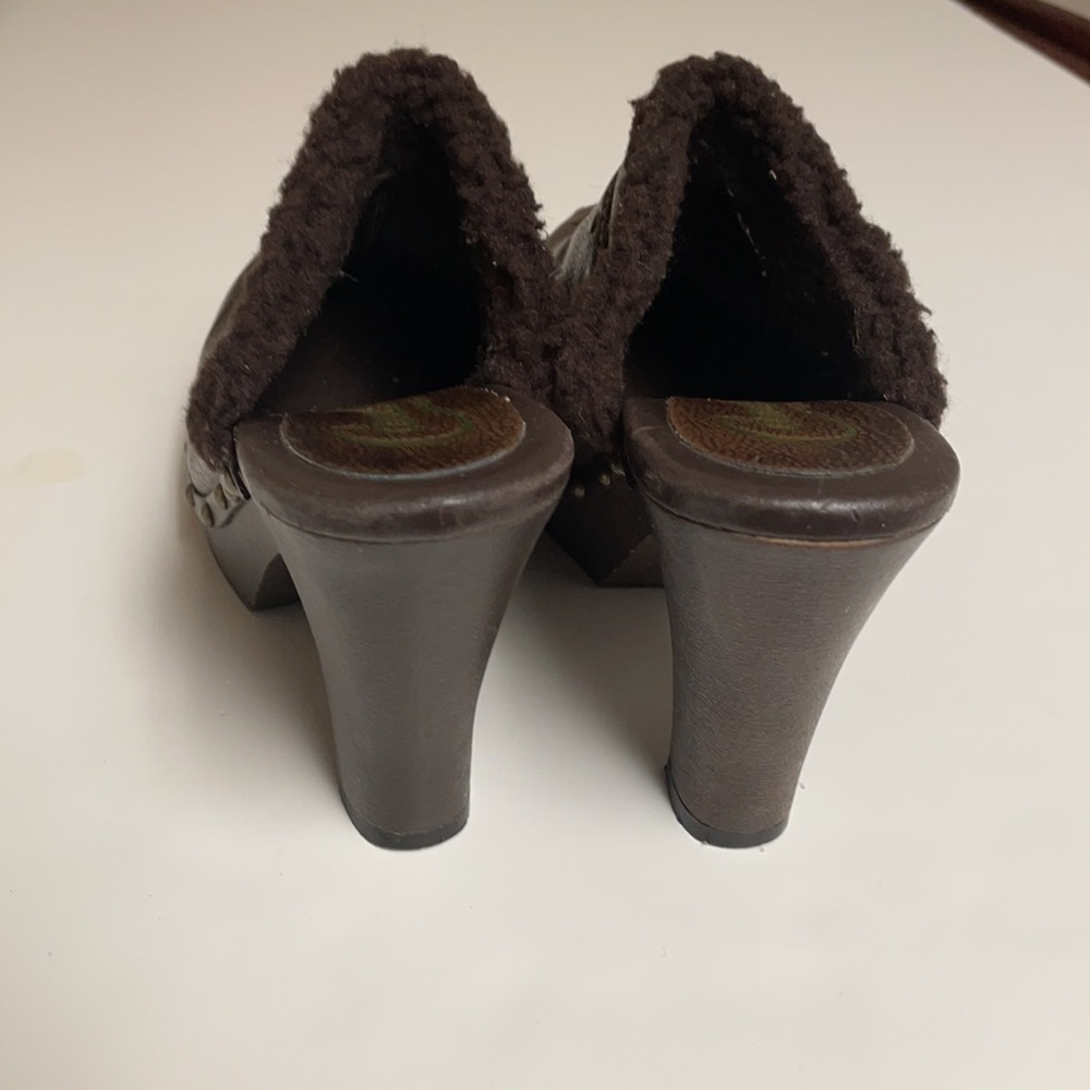 Candies Brown Clogs Size 6 - Picture 4 of 6
